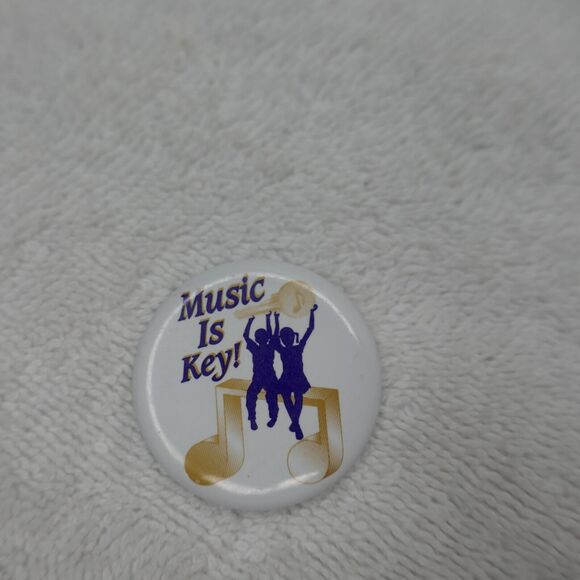 Music Lover Pin Button Lot 4 Pins I Love Music Music is Key Music Power Flair - Picture 5 of 10